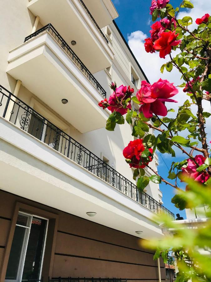 Apartment Raya Обзор Экстерьер фото
